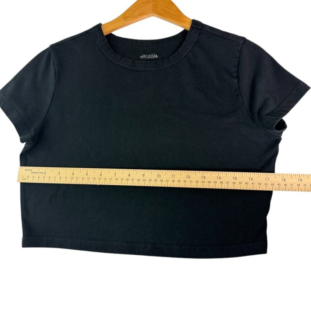 Women’s Black Crop Top Short Sleeve Fitted Stretchy Casual Basic - Picture 4 of 7